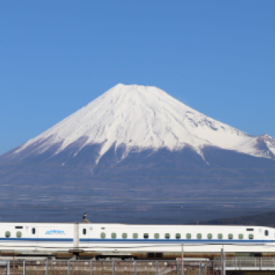 日本全国を旅するように働きたい方